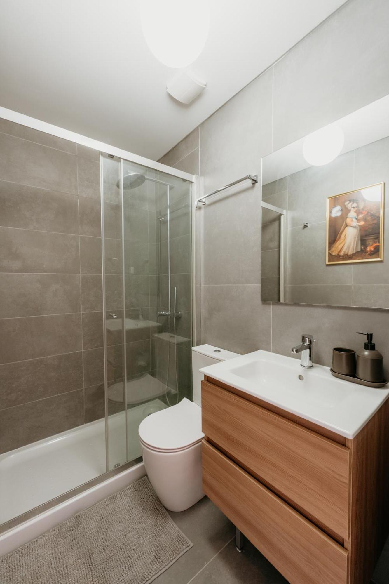 Orange House - Elegant Two-bedroom 1e Lejlighed